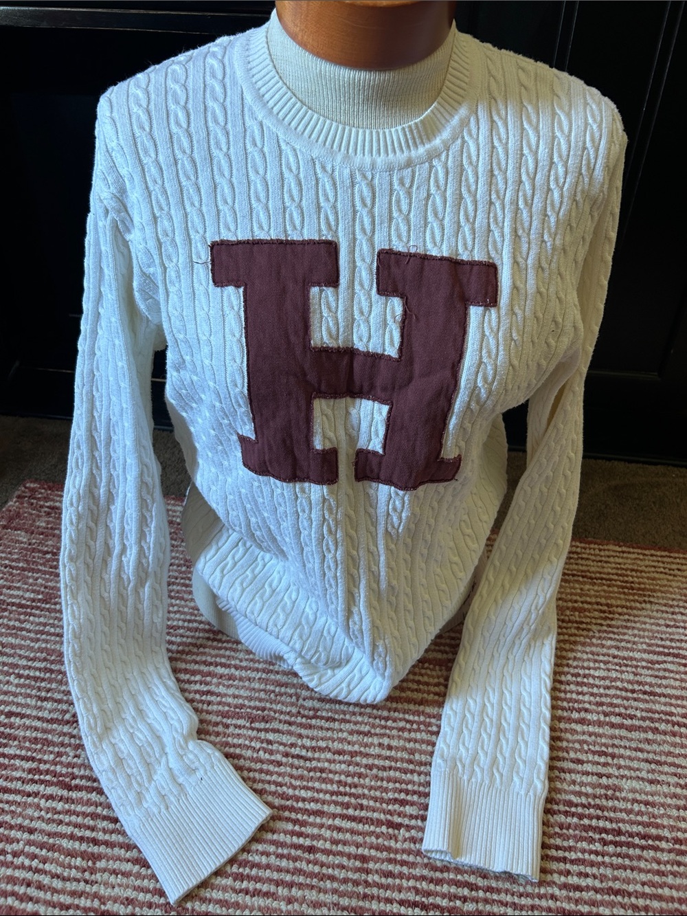 Women’s Cream Cable-Knit Crewneck Sweater with Maroon H Patch Harvard